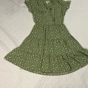 Monteau Olive Floral Midi Dress